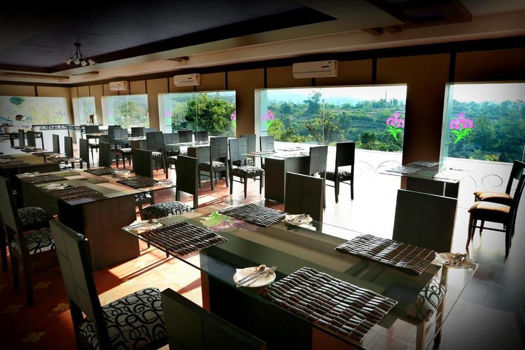 Vision Nature Resorts Varagampadi Bagian luar foto